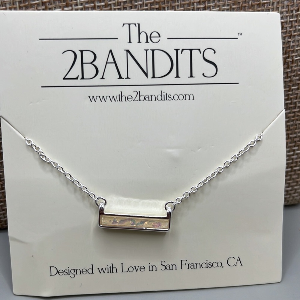 The 2Bandits Jewelry | Athens Necklace